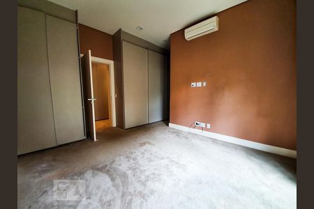 Suíte 1 de casa à venda com 5 quartos, 685m² em Jardim Guedala, São Paulo