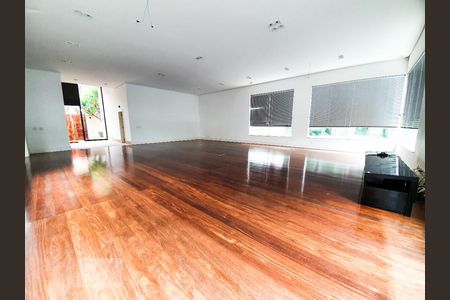 Sala de casa à venda com 5 quartos, 685m² em Jardim Guedala, São Paulo