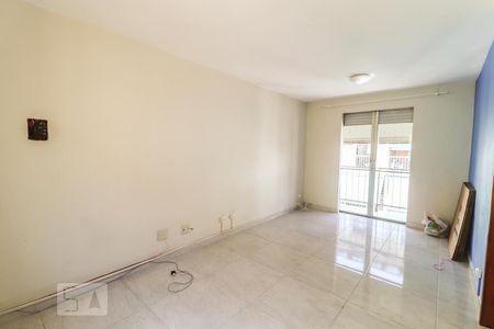 Apartamento para alugar com 2 quartos, 50m² em Taquara, Rio de Janeiro