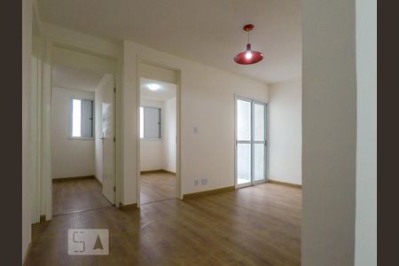 Sala de apartamento para alugar com 2 quartos, 44m² em Liberdade, São Paulo