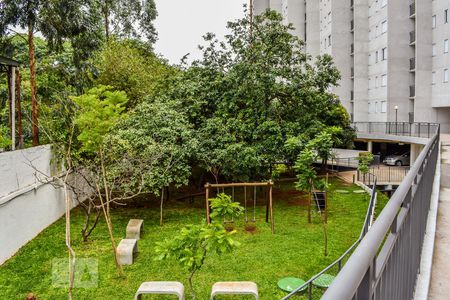Apartamento para alugar com 44m², 2 quartos e 1 vaga Apartamento para alugar com 44m², 2 quartos e 1 vagaÁrea Comum - Playground