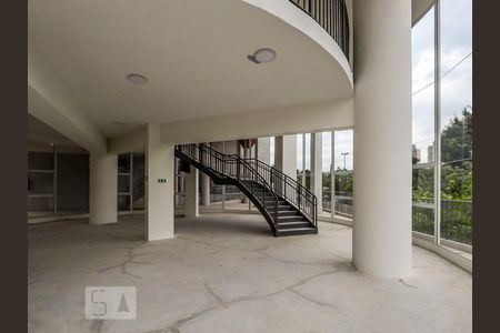 Apartamento para alugar com 44m², 2 quartos e 1 vaga Apartamento para alugar com 44m², 2 quartos e 1 vagaEntrada Salao de Festas