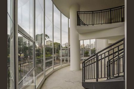 Apartamento para alugar com 44m², 2 quartos e 1 vaga Apartamento para alugar com 44m², 2 quartos e 1 vagaEntrada Salao de Festas