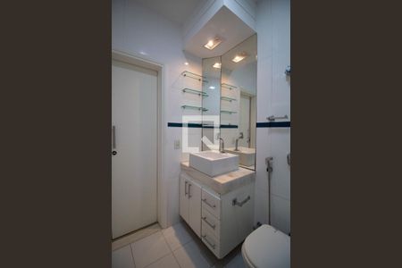 Apartamento para alugar com 35m², 1 quarto e sem vaga Apartamento para alugar com 35m², 1 quarto e sem vagaBanheiro social