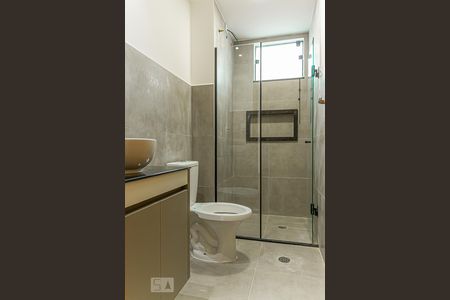 Banheiro de apartamento para alugar com 1 quarto, 41m² em Bosque da Saúde, São Paulo