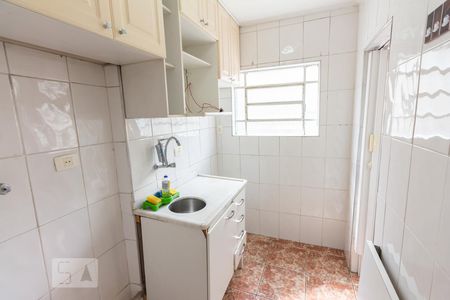 Cozinha de apartamento para alugar com 2 quartos, 47m² em Água Branca, São Paulo