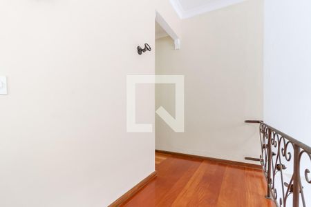 Casa à venda com 300m², 6 quartos e sem vagaEntrada Dentro