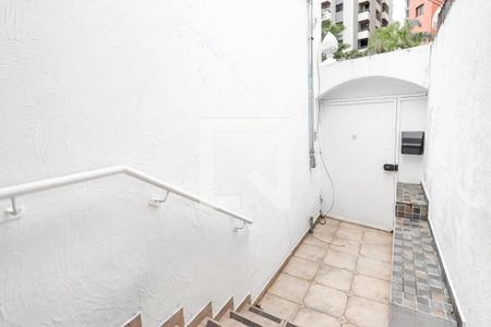 Casa à venda com 300m², 6 quartos e sem vagaEntrada Fora