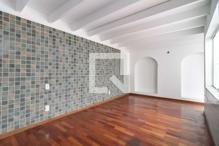 Sala 2 de casa à venda com 6 quartos, 300m² em Bela Vista, São Paulo