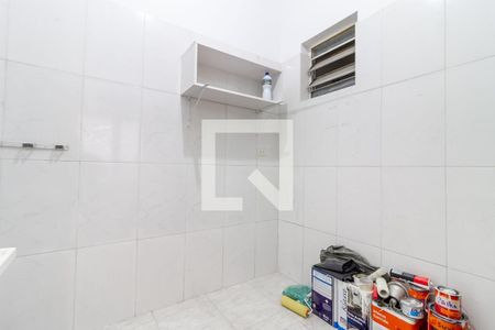 Casa à venda com 300m², 6 quartos e sem vagaLavanderia