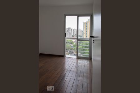 Apartamento à venda com 200m², 4 quartos e 3 vagasQuarto 2