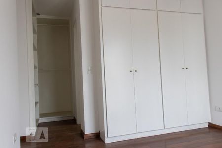 Suite de apartamento à venda com 4 quartos, 200m² em Vila Mariana, São Paulo