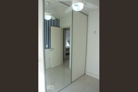 Apartamento à venda com 73m², 3 quartos e 1 vagaQuarto 1