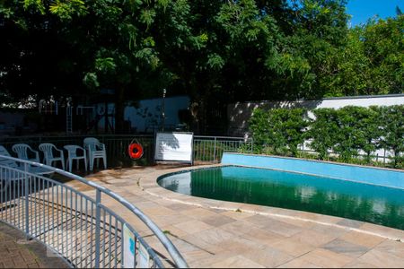 Apartamento à venda com 73m², 3 quartos e 1 vagaÁrea comum - Piscina