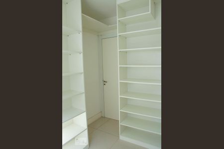 Apartamento à venda com 73m², 3 quartos e 1 vagaQuarto 2