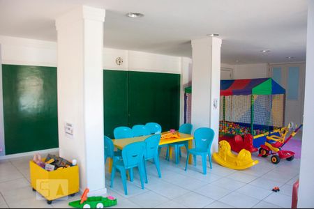 Apartamento à venda com 73m², 3 quartos e 1 vagaÁrea Comum - Playground