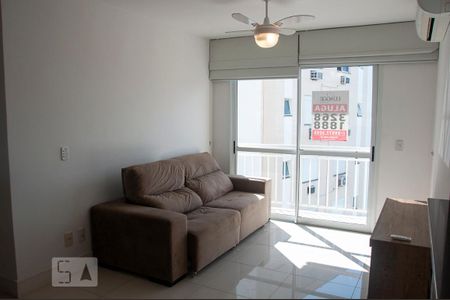 Sala de apartamento à venda com 3 quartos, 73m² em Cristal, Porto Alegre