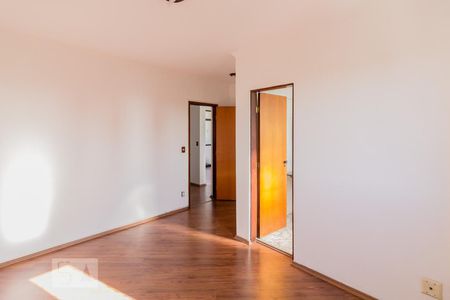 Quarto 02 com Suite de apartamento para alugar com 2 quartos, 70m² em Vila Curuçá, Santo André