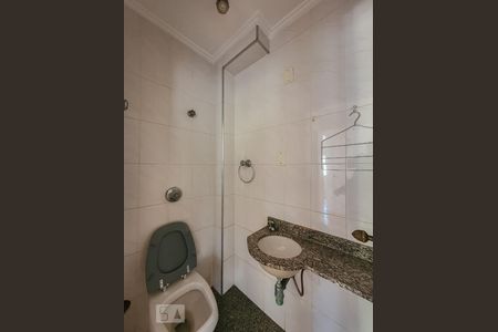 Lavabo  de apartamento para alugar com 3 quartos, 129m² em Cambuci, São Paulo