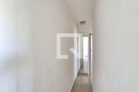 Corredor  de apartamento para alugar com 2 quartos, 60m² em Jardim Nova Europa, Campinas