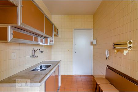 Apartamento para alugar com 70m², 2 quartos e 1 vagaCozinha