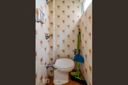 Apartamento para alugar com 70m², 2 quartos e 1 vagaBanheiro de Serviço