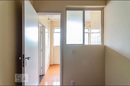 Apartamento para alugar com 70m², 2 quartos e 1 vagaQuarto de Serviço