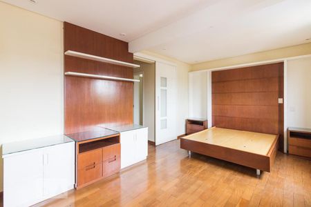 Apartamento para alugar com 130m², 3 quartos e 3 vagasSuite 2