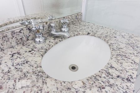 Apartamento para alugar com 130m², 3 quartos e 3 vagasBanheiro Suite 1