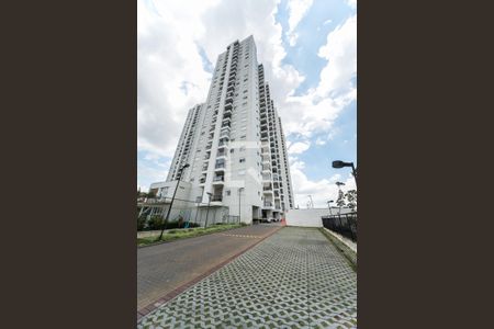 Apartamento para alugar com 55m², 2 quartos e 1 vaga Apartamento para alugar com 55m², 2 quartos e 1 vagaFachada
