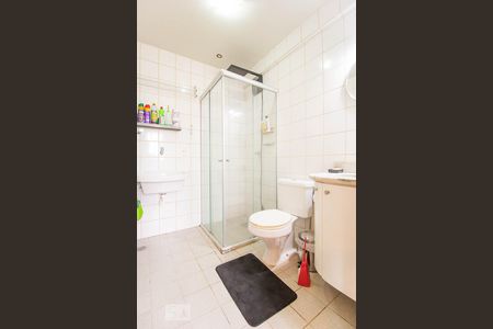 Banheiro de kitnet/studio para alugar com 1 quarto, 32m² em Setor de Habitações Individuais Norte, Brasília