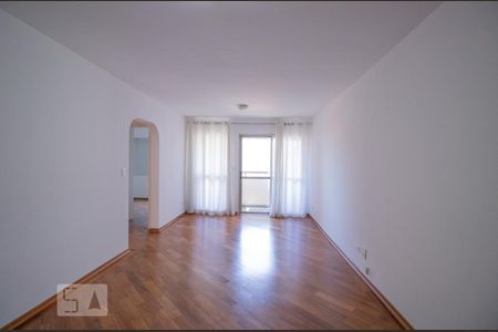 Sala de apartamento para alugar com 2 quartos, 68m² em Vila Alexandria, São Paulo