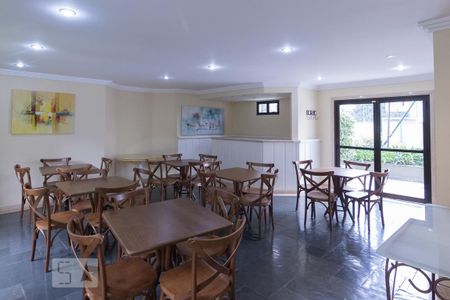 Apartamento à venda com 79m², 3 quartos e 2 vagas Apartamento à venda com 79m², 3 quartos e 2 vagasSalão de Festas