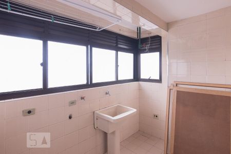 Apartamento à venda com 79m², 3 quartos e 2 vagas Apartamento à venda com 79m², 3 quartos e 2 vagasÁrea de Serviço