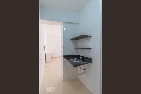 Cozinha de kitnet/studio para alugar com 1 quarto, 36m² em Centro, Campinas
