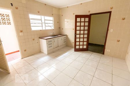 Cozinha de apartamento para alugar com 3 quartos, 200m² em Vila Hamburguesa, São Paulo