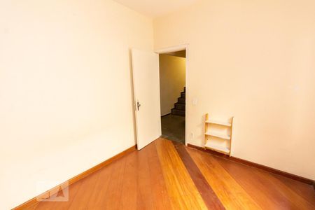 Quarto 01 de apartamento para alugar com 3 quartos, 200m² em Vila Hamburguesa, São Paulo
