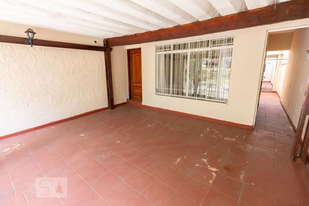 Garagem de apartamento para alugar com 3 quartos, 200m² em Vila Hamburguesa, São Paulo