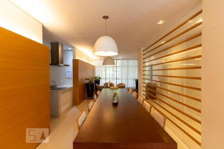 Apartamento para alugar com 70m², 1 quarto e 2 vagasSalão de festas