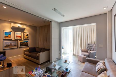 Sala de apartamento para alugar com 1 quarto, 70m² em Morumbi, São Paulo