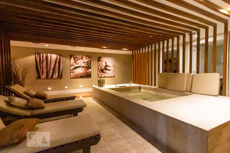 Apartamento para alugar com 70m², 1 quarto e 2 vagasSpa