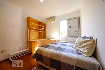 Quarto 2 de apartamento para alugar com 2 quartos, 66m² em Trindade, Florianópolis