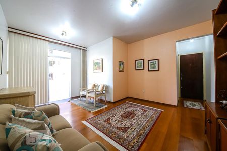 Quarto 1 de apartamento para alugar com 2 quartos, 66m² em Trindade, Florianópolis