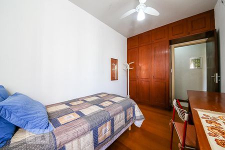 Quarto 1 de apartamento para alugar com 2 quartos, 66m² em Trindade, Florianópolis