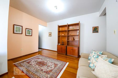 Sala de apartamento para alugar com 2 quartos, 66m² em Trindade, Florianópolis