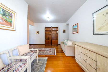 Sala de apartamento para alugar com 2 quartos, 66m² em Trindade, Florianópolis