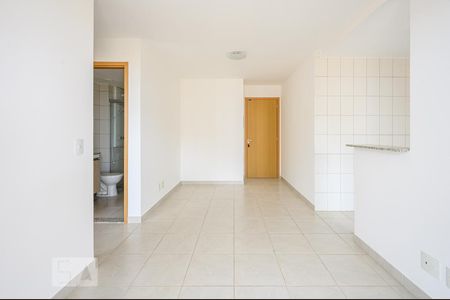 Sala de apartamento para alugar com 2 quartos, 56m² em Samambaia Sul (samambaia), Brasília