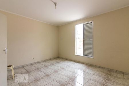 Casa à venda com 150m², 2 quartos e 2 vagasQuarto 
