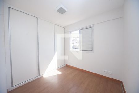 Quarto de apartamento para alugar com 3 quartos, 110m² em Buritis, Belo Horizonte