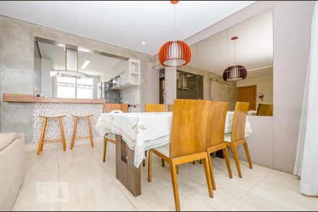 Sala de apartamento para alugar com 3 quartos, 110m² em Buritis, Belo Horizonte